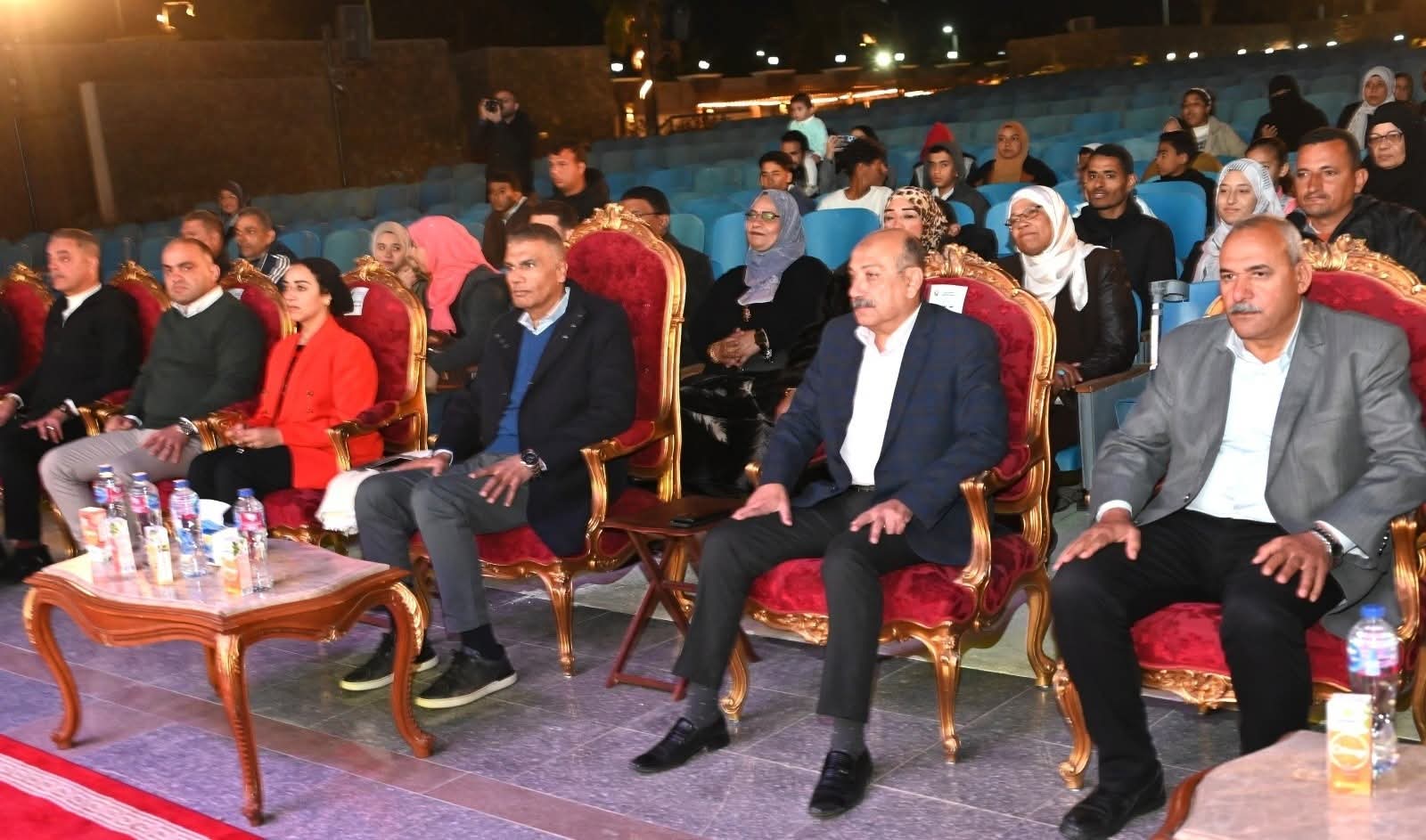 محافظ جنوب سيناء يشهد احتفالية "ليالي رمضان" ويكرّم فرقة الفنون الشعبية بالطور - Img Wa0017