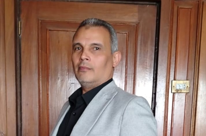 عبدالعظيم القاضي يكتب : التنوع الفكري ليس عيباً يذم ولا خطأ يعاب والجدل آفة اجتماعية يؤدي الى نتائج كارثية - Img Wa0020