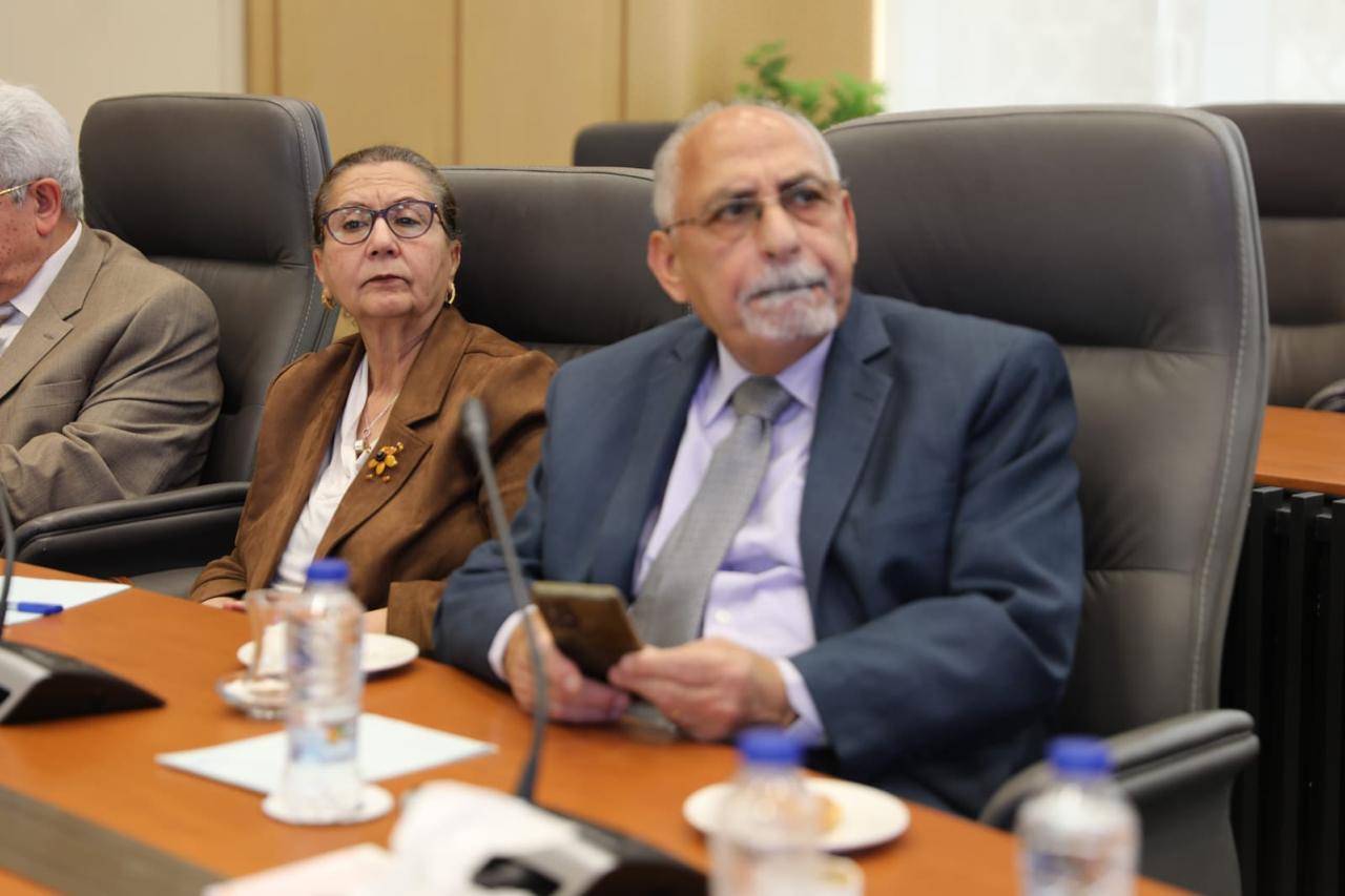 وزير المالية..فى حوار مفتوح مع خبراء الاقتصاد : وزير المالية: 33 إجراءً لتسهيل الحوافز والإعفاءات للممولين الملتزمين - Img Wa0087